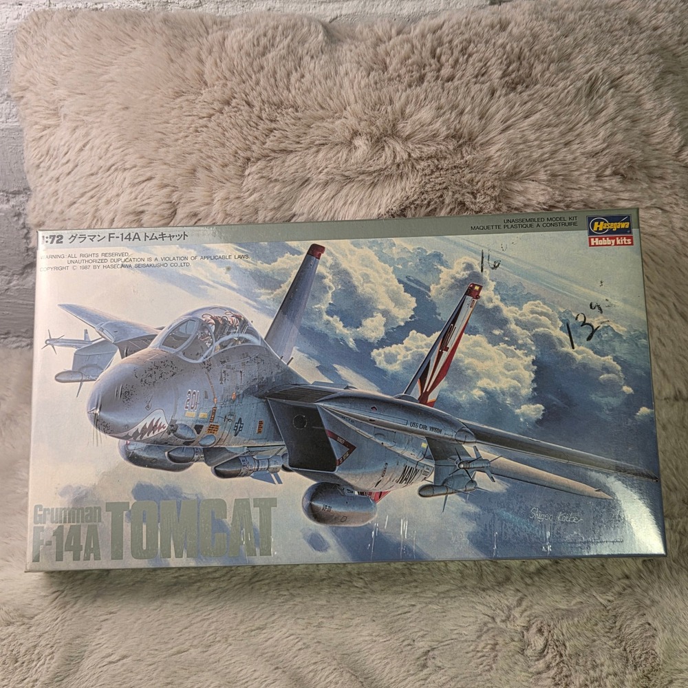 Hasegawa 1:72 Grumman F-14A Tomcat Model Kit K12X Factory Sealed Vintage